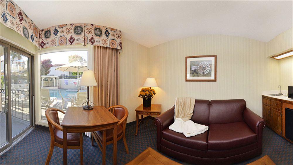Best Western Casa Grande Inn Arroyo Grande Exterior foto